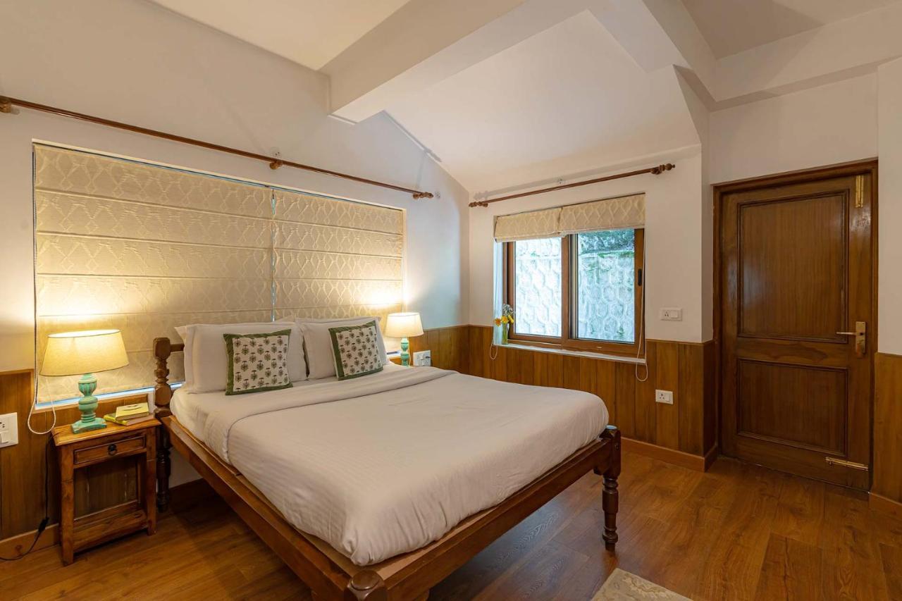 Stayvista Mellow Cottage Scenic View Near Mall Road Mussoorie Dış mekan fotoğraf